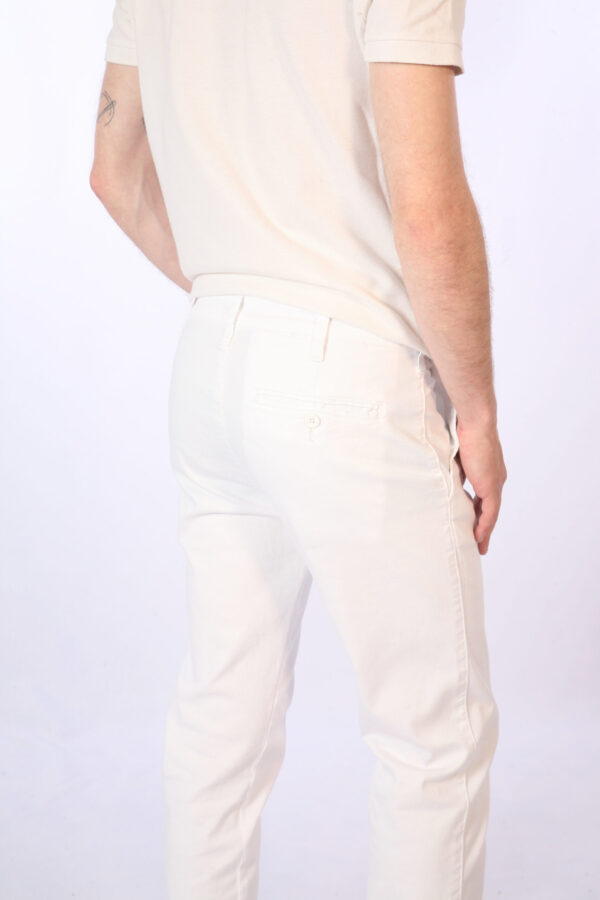pantalón de San Fermín modelo C-1010 trasero