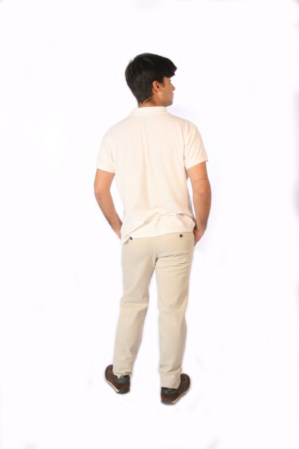 pantalón chino de hombre modelo C-1014 trasero
